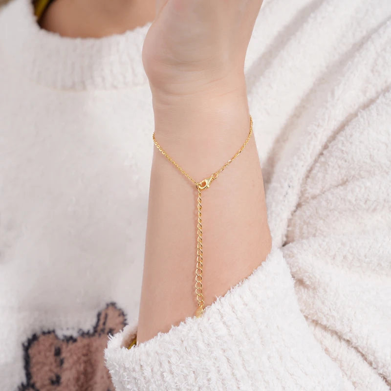 Dainty Four Leaf Bracelet